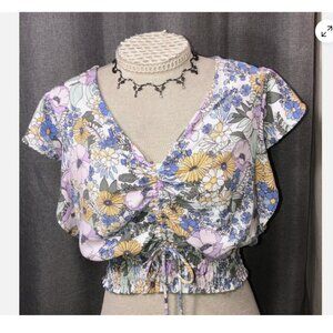 Monteau Los Angeles Floral Print Crop Top w/Flutter Sleeves - Size XS in Pastels